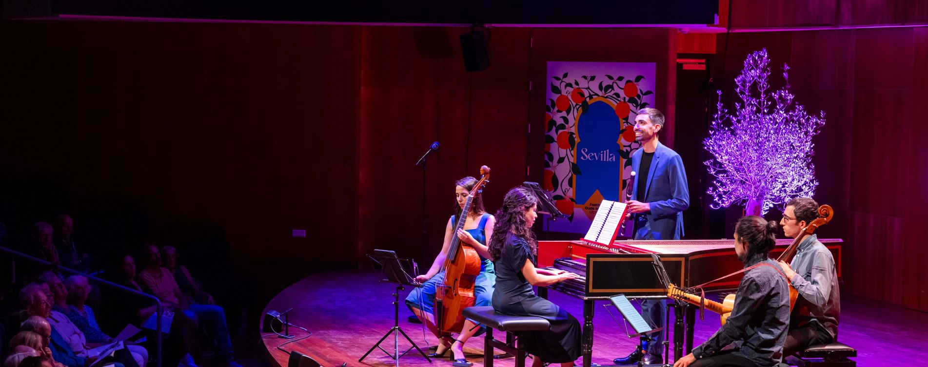 Model.HeaderVisualTitle